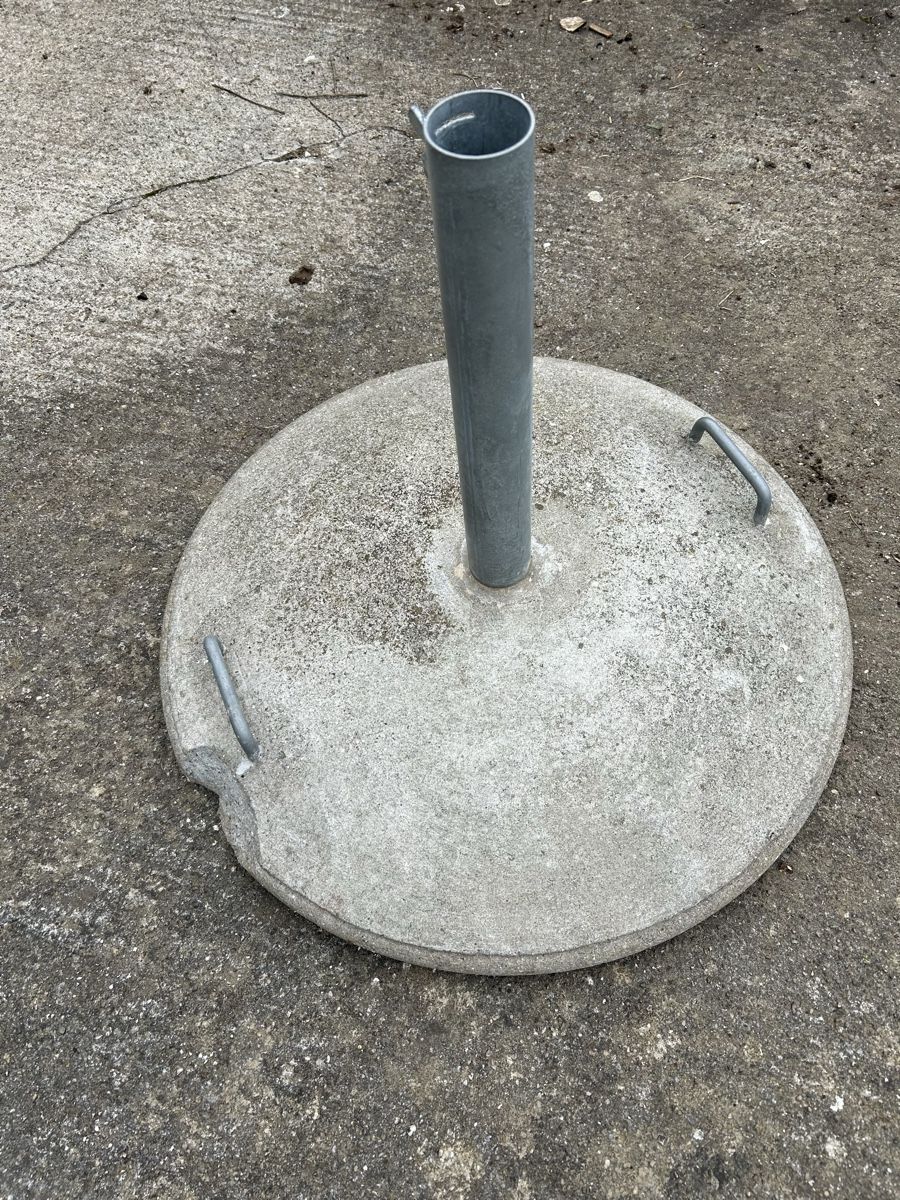 Glatz Sonstiges: Sockel für Sonnenschirm – Gebraucht aus Dürrenäsch von chinook65