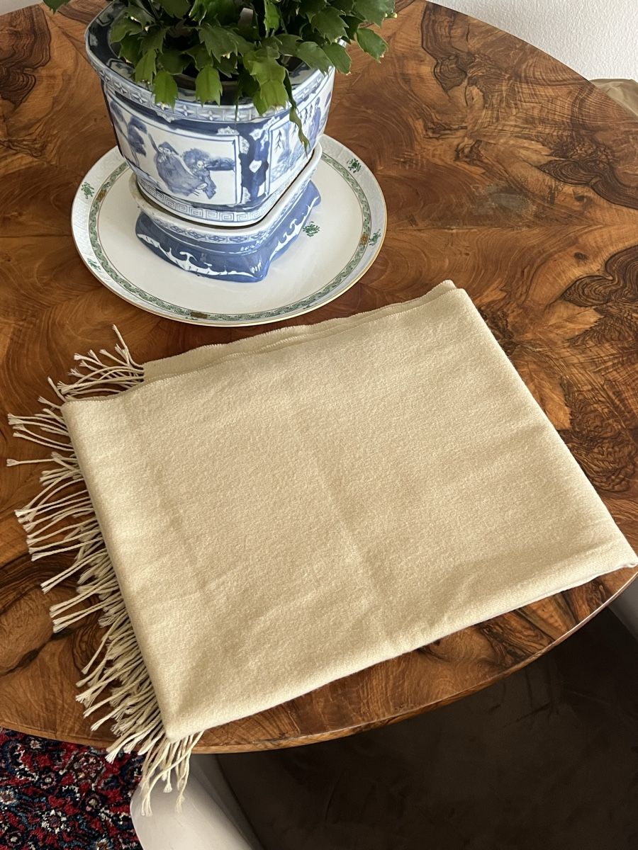 Jil Sander Foulard & Sciarpe: Jil Sander+ Scarf - Ivory Wool  170x70cm – Usato da Zürich venduto da ralph__ 2