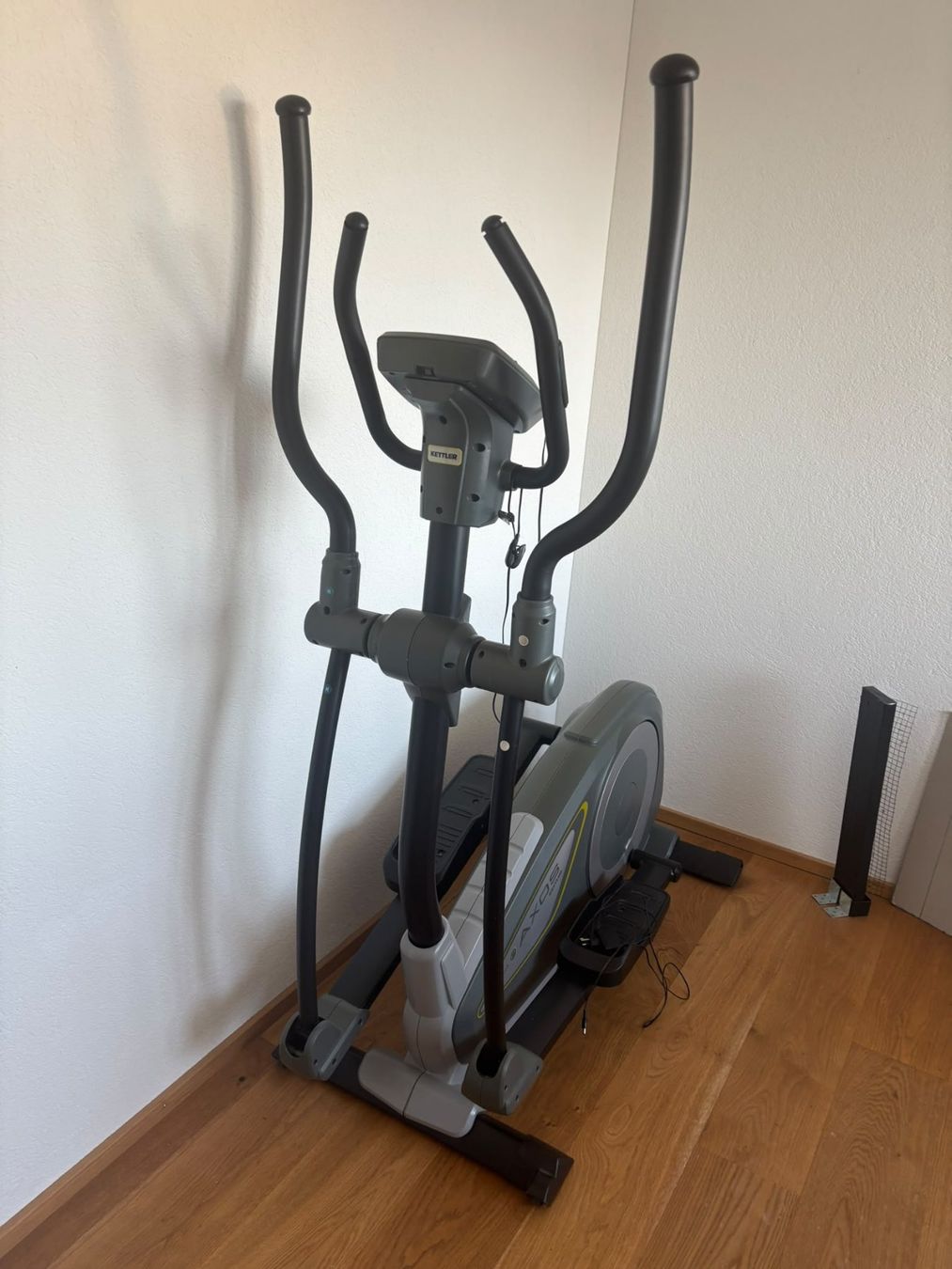 Hometrainer: AXOS Crosstrainer – Usato da Meisterschwanden venduto da fabian31101991