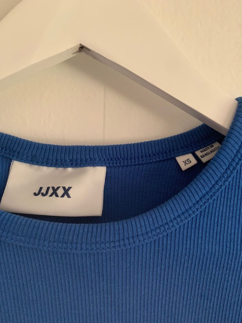 Pulls & Sweat-shirts: Langarmshirt Blau Basic – D'occasion à Gondiswil par kaj_26vz 1