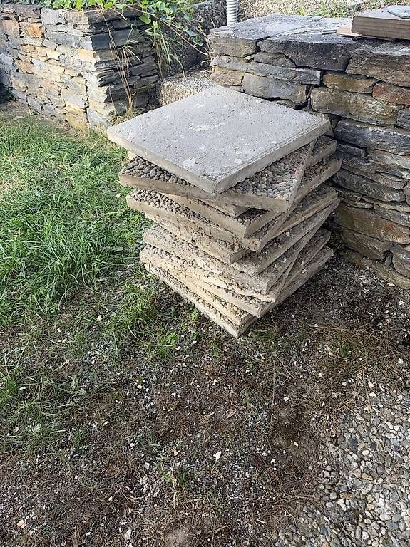 Rivestimenti per pavimenti: Dalles et pavés  – Usato da Arvillard (Salins) venduto da Taniguchi 2