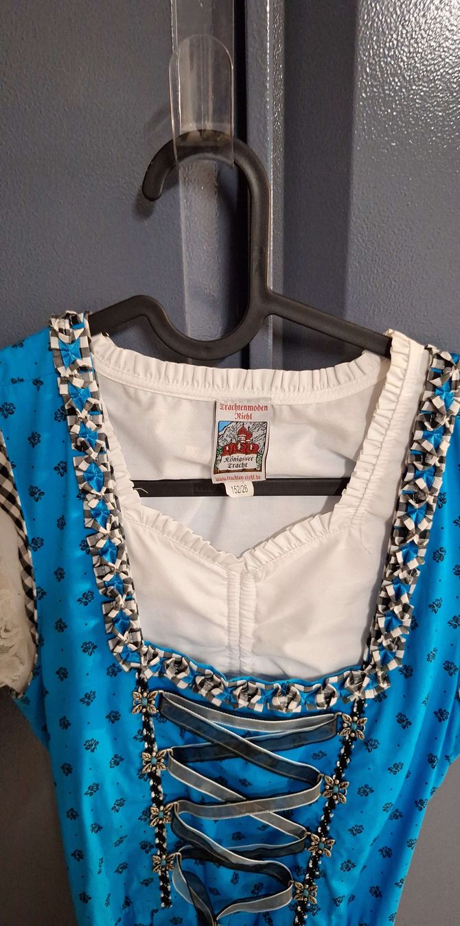 Dirndl Trachtenmoden Riehl Blau Weiss Grösse 152/26 (D'occasion) à ...