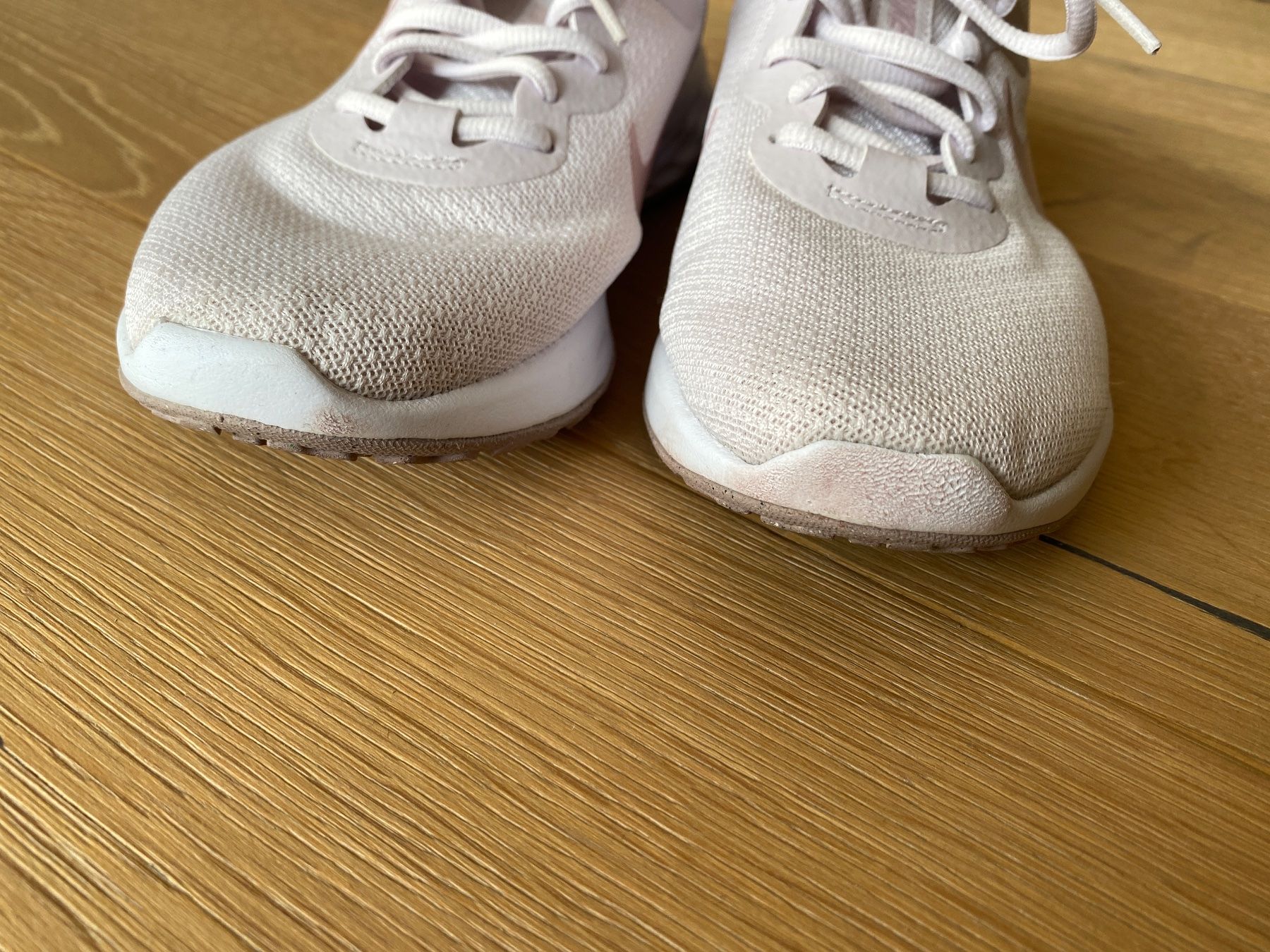 Nike Damenschuhe: Baskets NIKE rose pâle – Gebraucht aus Rossemaison von Bird19 5