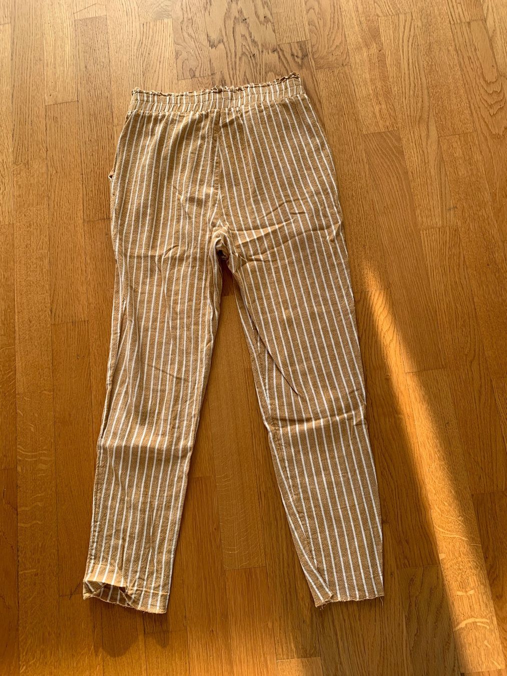 Stradivarius Pantaloni: Hose Stradivarius Grösse M,  Damen – Usato da Beromünster venduto da msklef 5