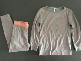 Pyjamaset Mädchen Grösse 110/116 grau pink Punkte guter Zust