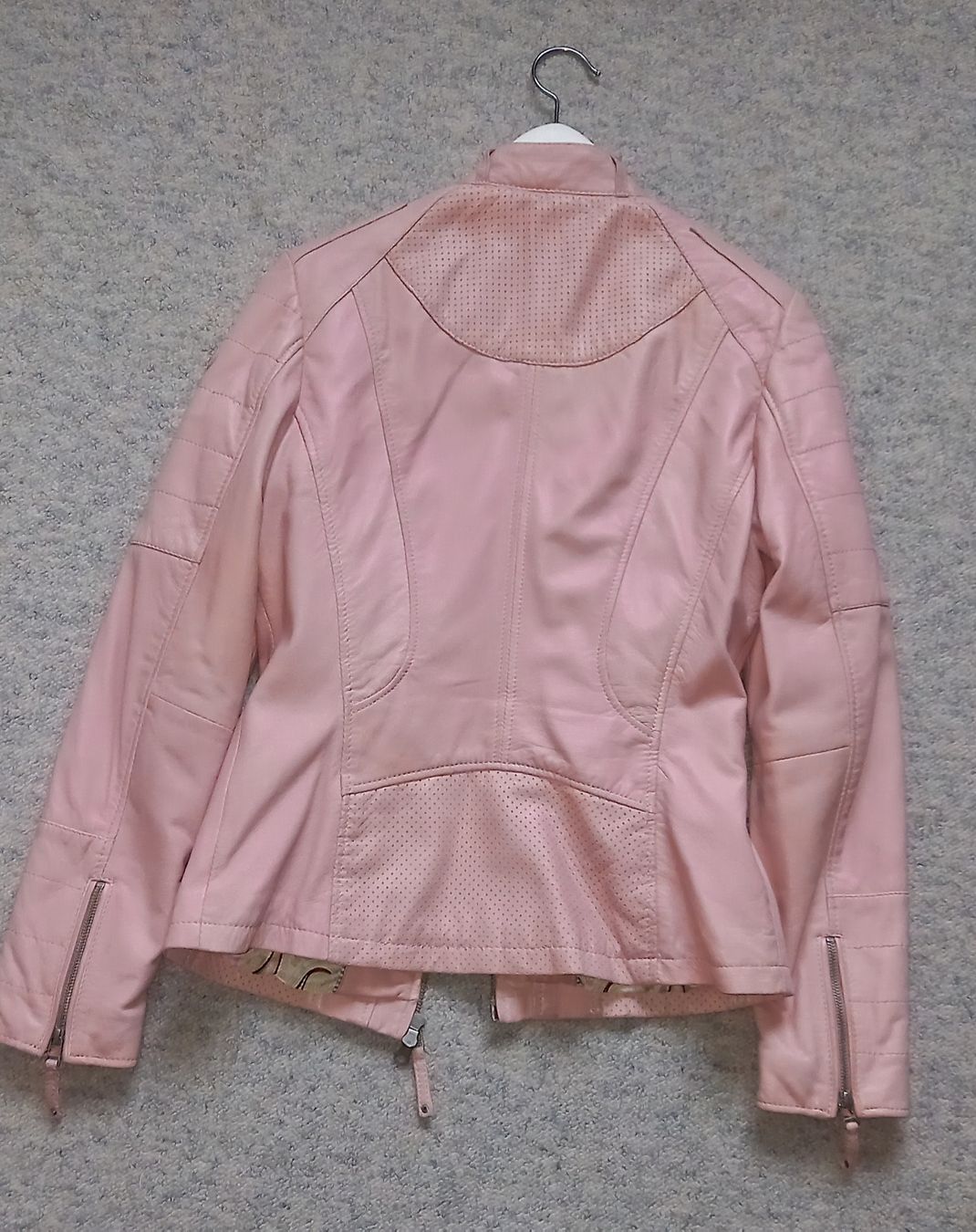 Jacken: Echtlederjacke Damen – Gebraucht aus Alpnach Dorf von jkp_k62jg 1