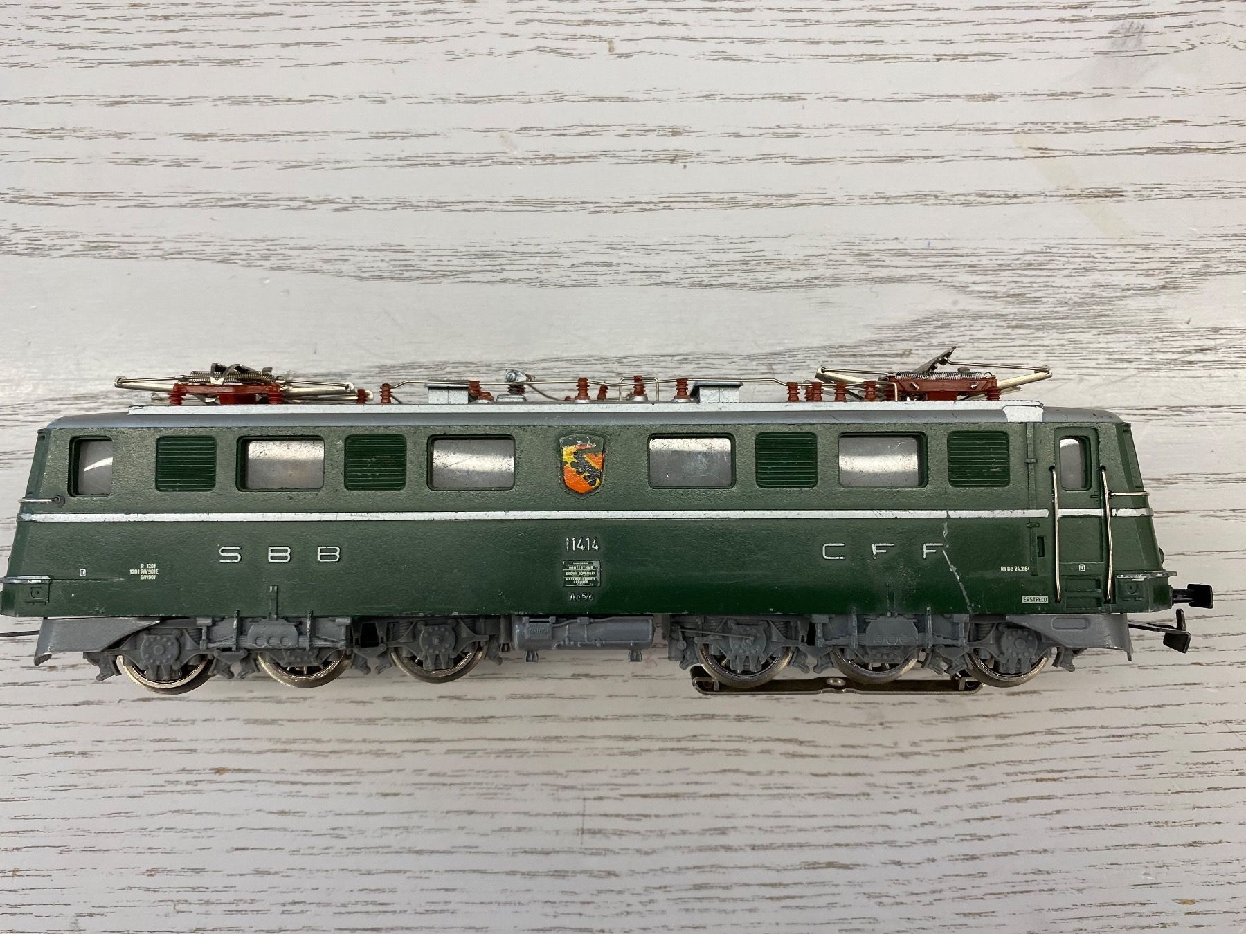 Märklin Modelleisenbahnen: Märklin 3050 SBB Ae 6/6 Bern – Gebraucht aus Lupsingen von New-Haven 2