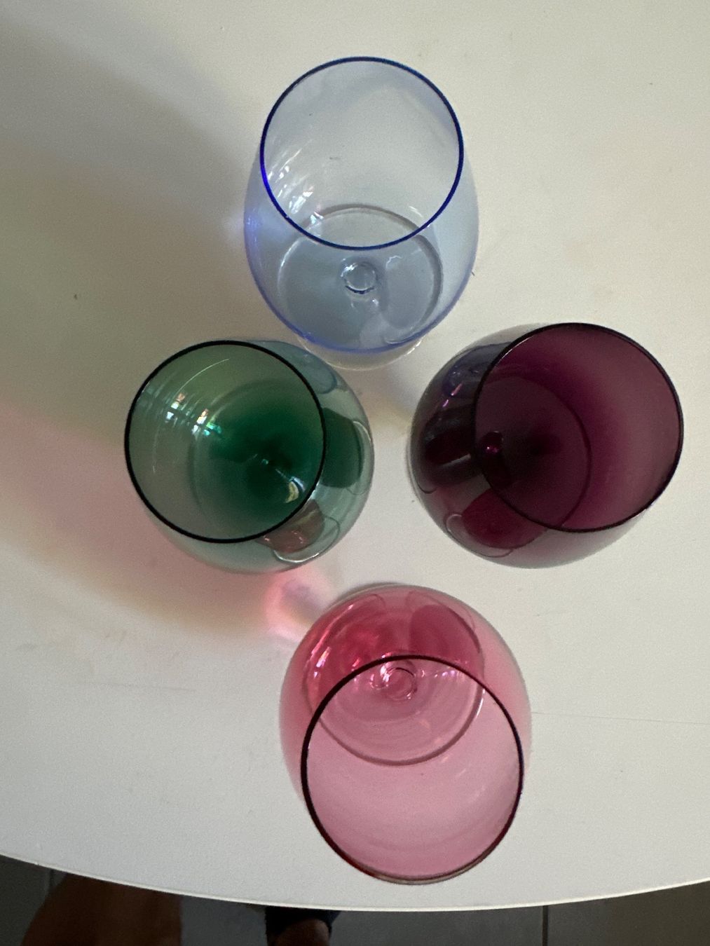 Verres: 4 verschiedenfarbige Gläser – D'occasion à Zürich par Chaeffeler 1
