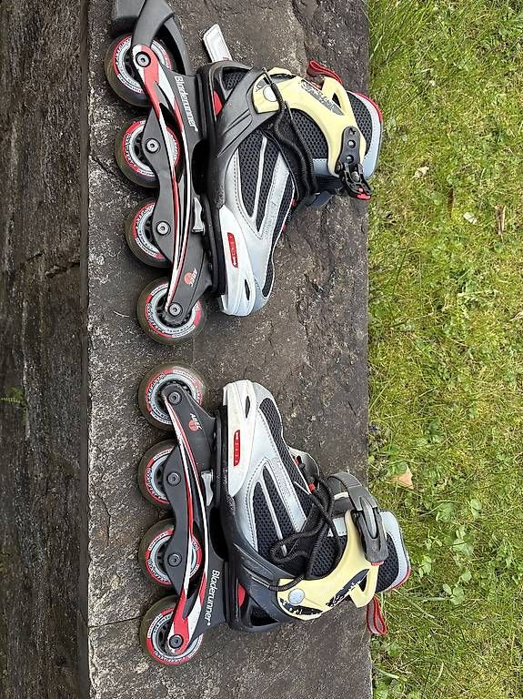 Pattini in linea & Pattini a rotelle: Pattini Inline Skates da ragazzo/a – Usato da BELLINZONA venduto da Mauro- 3