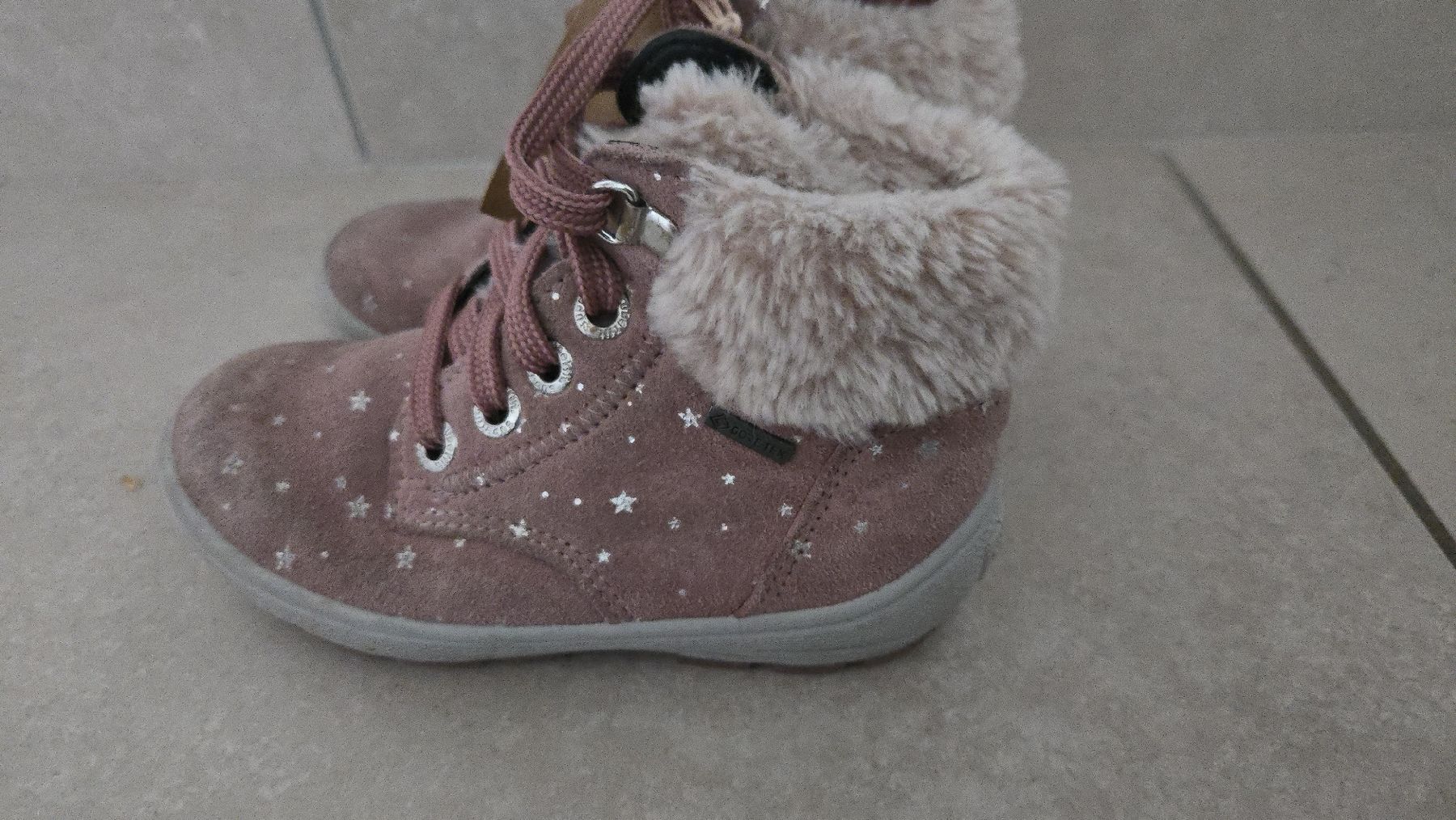 Superfit Scarpe per ragazze: Superfit Winterschuhe Grösse 24 – Usato da Pfäffikon ZH venduto da sulchi84 1