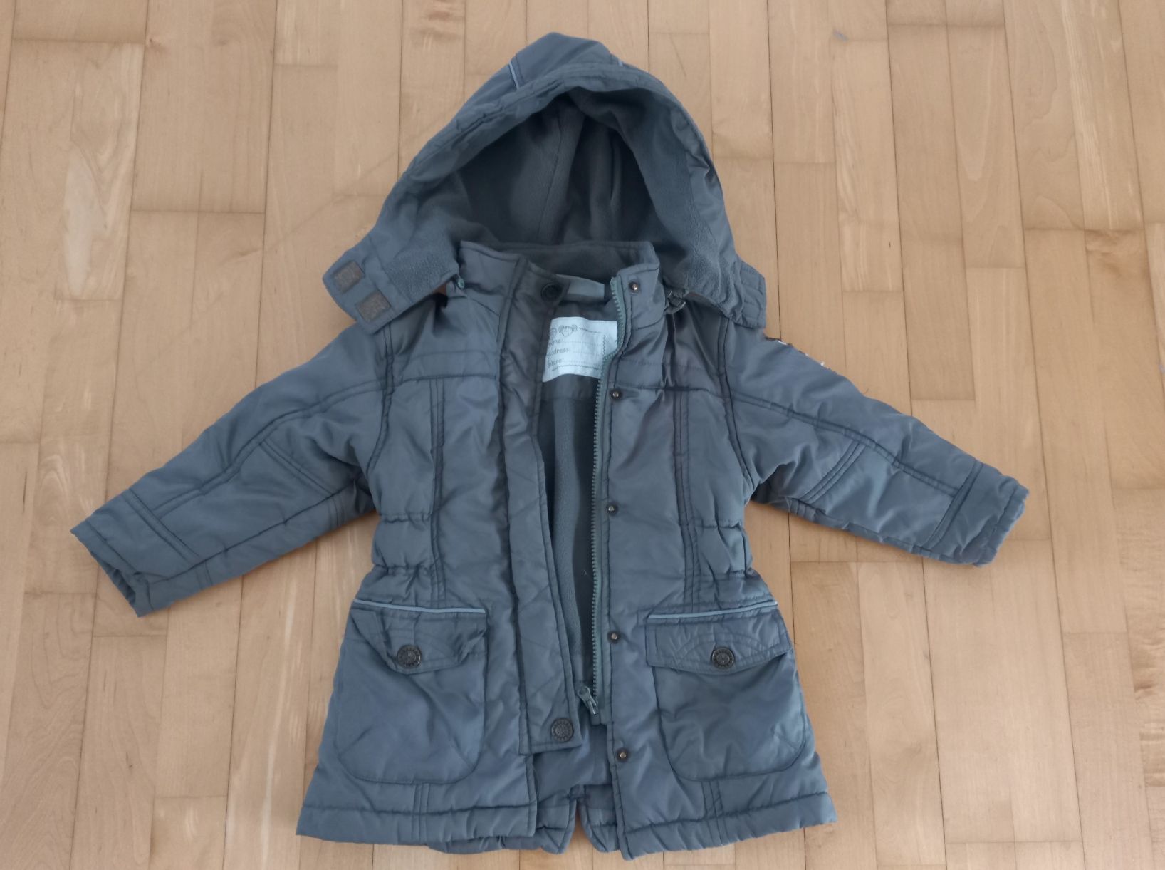 Jacken & Mäntel: Winterjacke Gr.92 – Gebraucht aus St. Margrethen SG von SamusAran