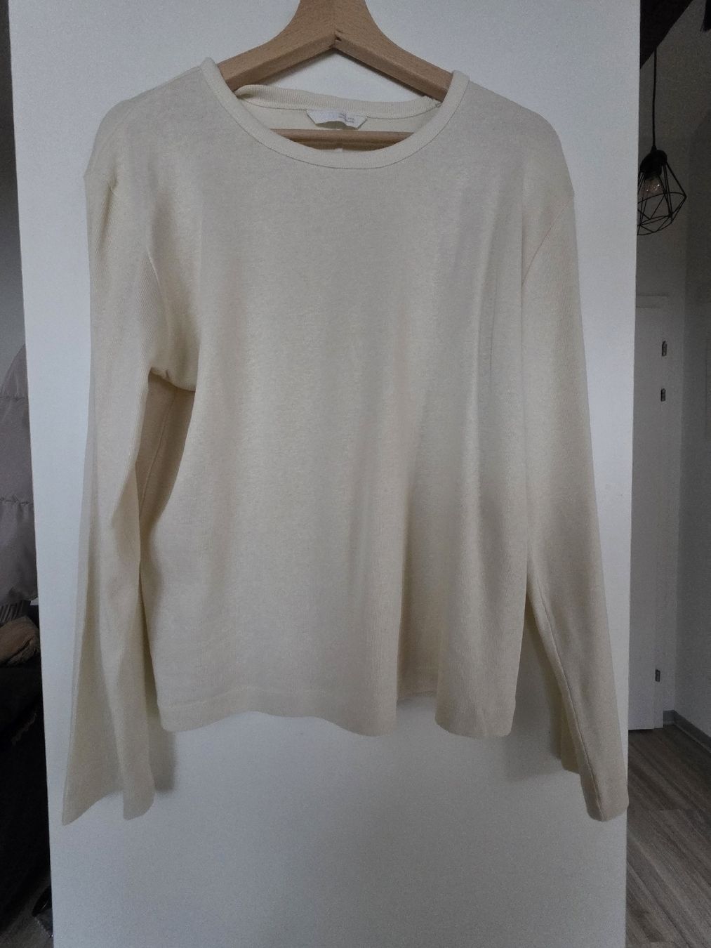 Zara T-shirt: Long sleeve T-Shirt gr L – Nuovo (secondo la descrizione) da Interlaken venduto da NataliiaS