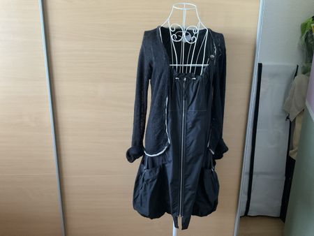 Robe Deca noir fermeture éclair taille 3 38-40 bon état