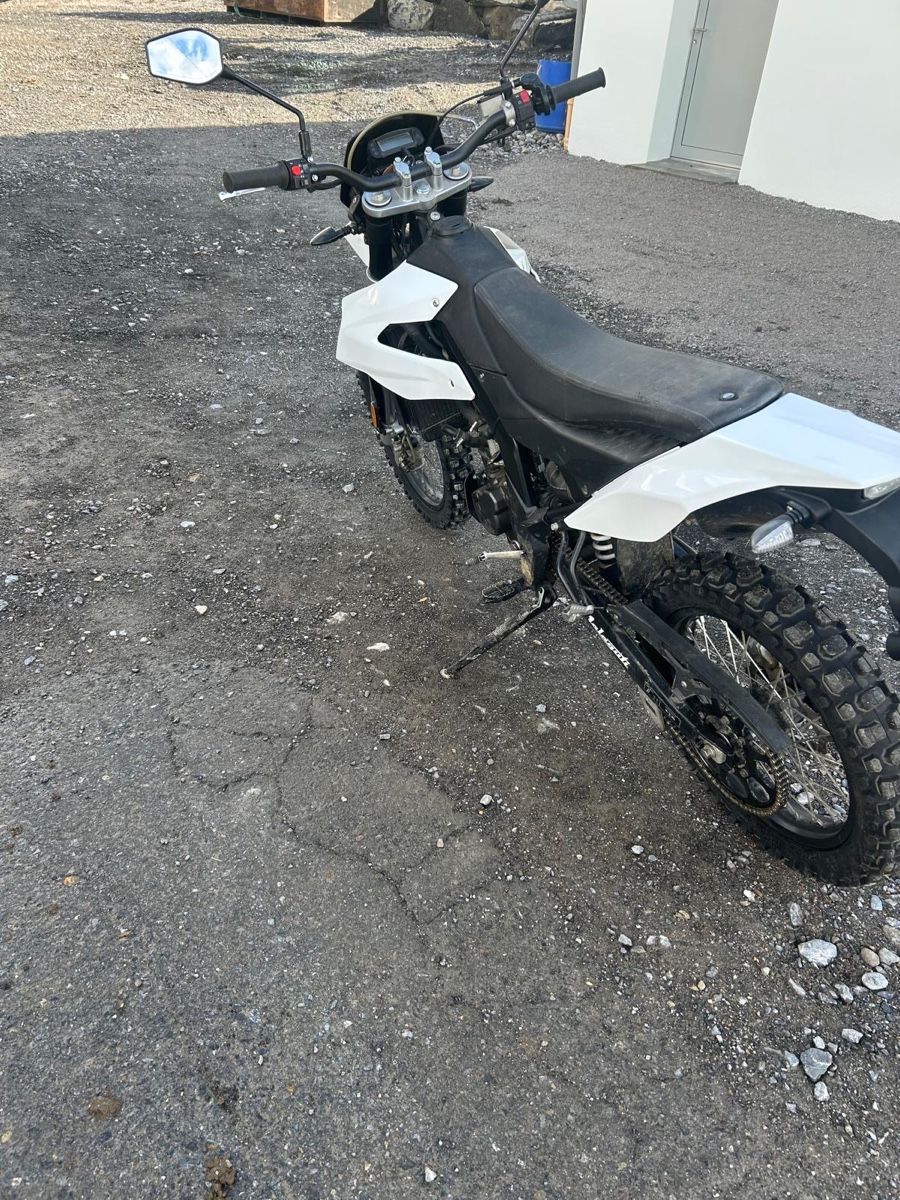 Malaguti Enduro: Malaguti XTM 125 – Usato da Flums venduto da fam_5j65 1