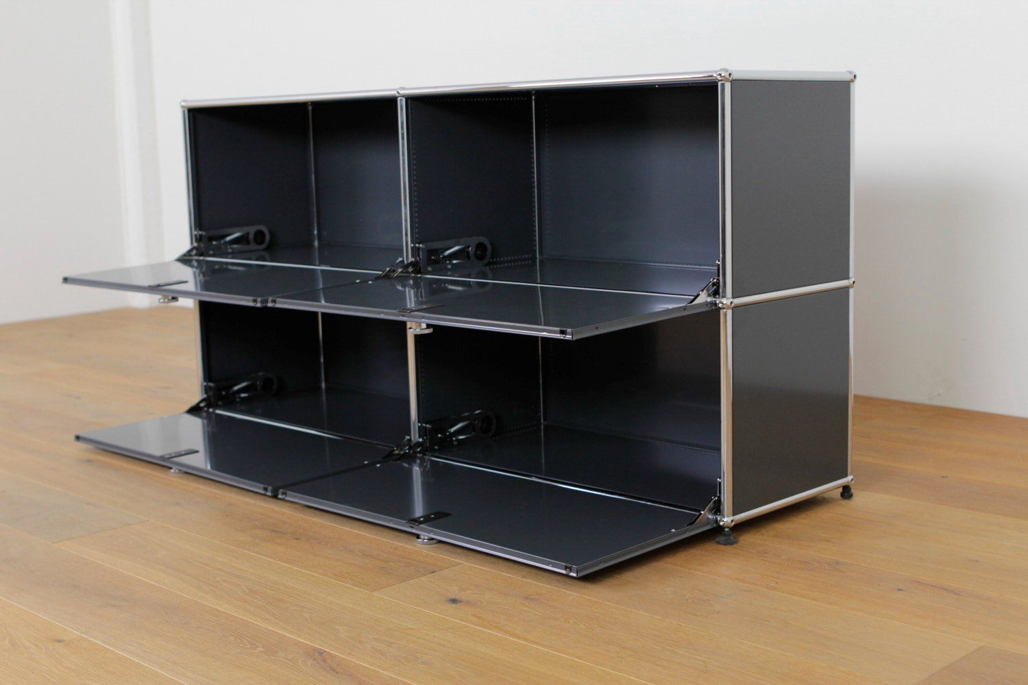 USM Cassettiere: USM Haller Sideboard Anthrazitgrau – Nuovo (secondo la descrizione) da Affoltern am Albis venduto da StudioStandard 2