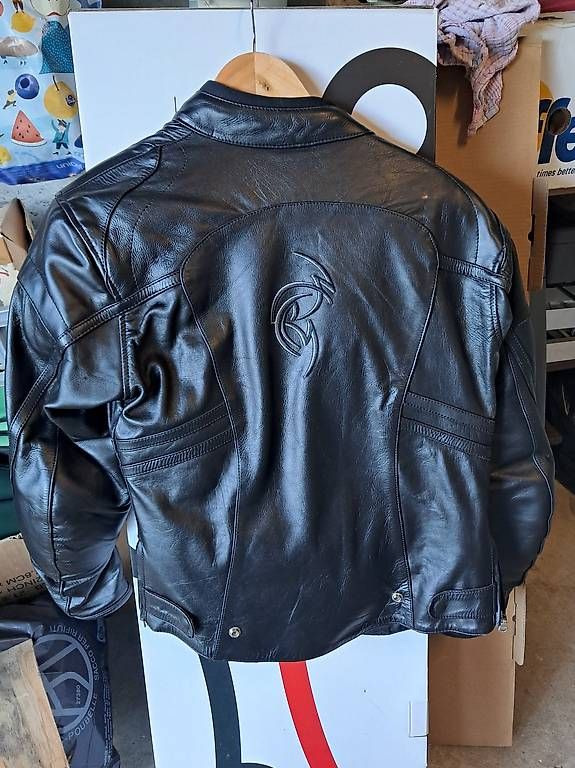 Jacken: Held Damen Motorradjacke Leder  Grösse 42  – Gebraucht aus Weisslingen von antonio095 1