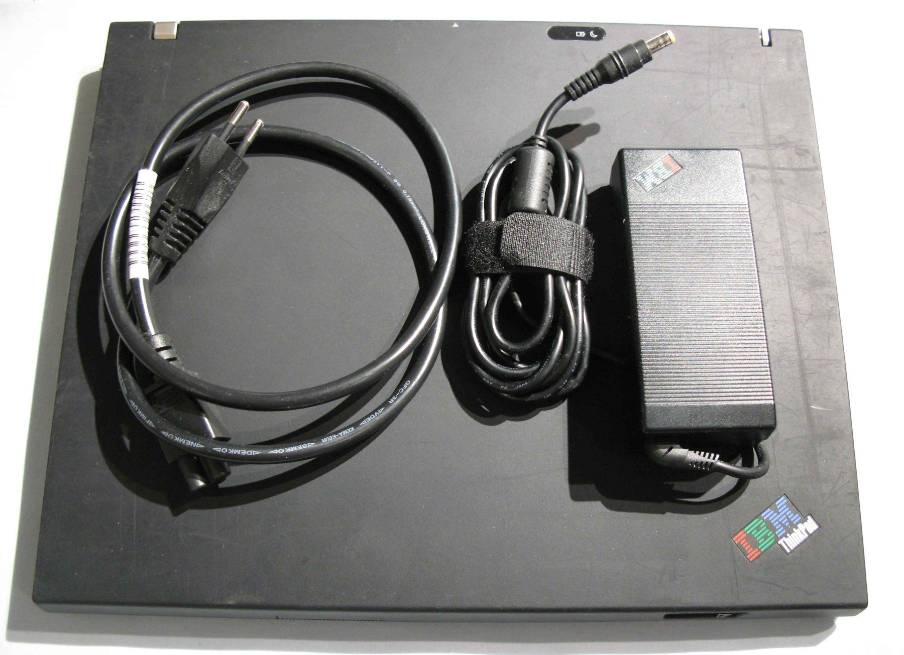 IBM Notebook: IBM T40, 1.5GB RAM, 60GB HD, Win XP Pro – Usato da Neftenbach venduto da Cbauma1 4