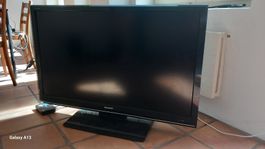 Ich verkaufe einen gebrauchten Sharp Aquos Fernseher.