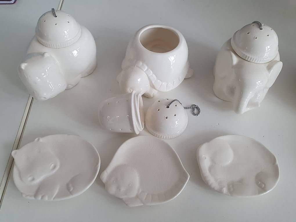Tutte le decorazioni: Tee-Eier Tierform mit Schale – Usato da Sarnen venduto da monfur