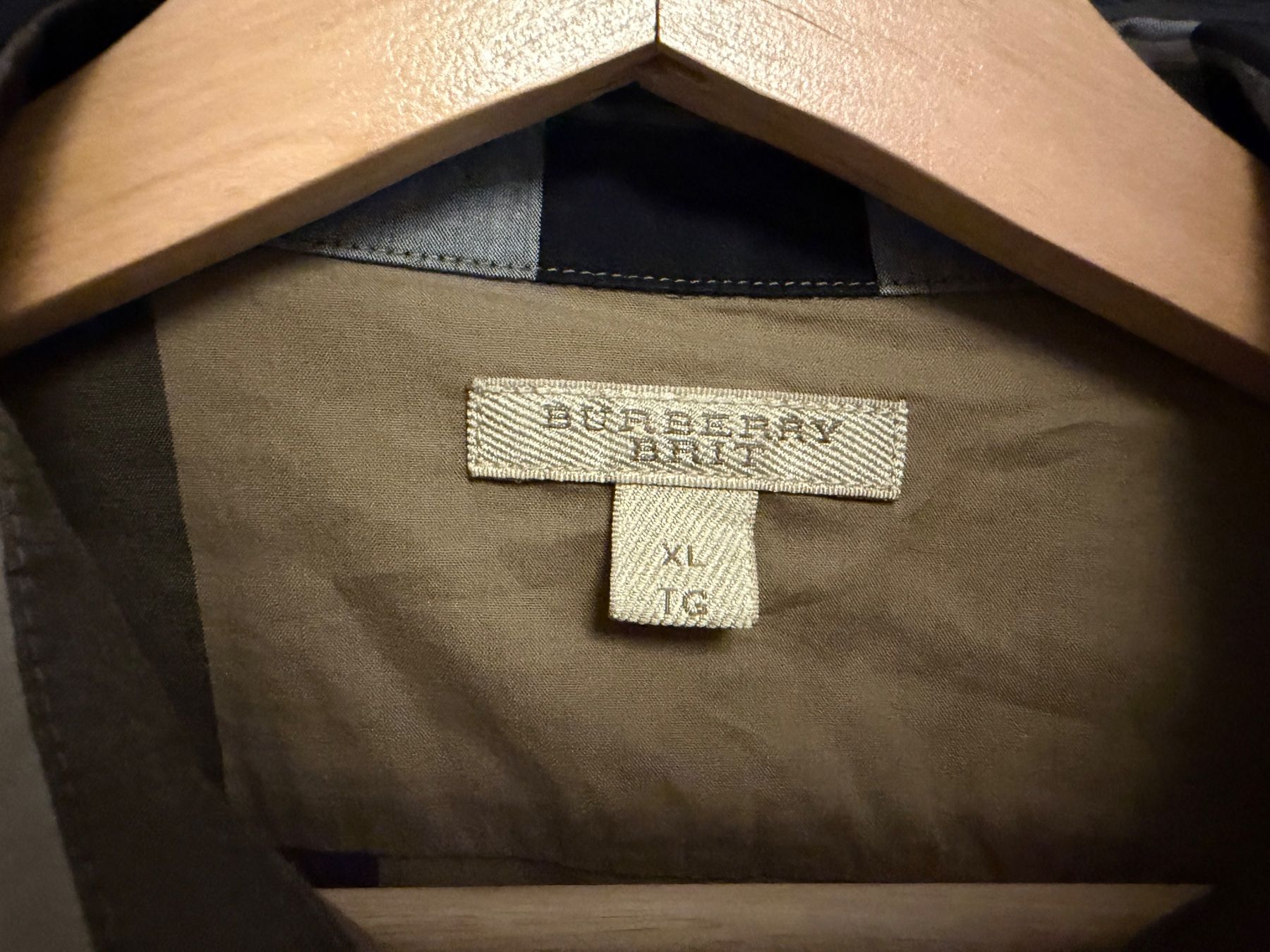 Burberry Blusen: Burberry Bluse 3/4 Arm Grösse XL – Gebraucht aus Meilen von Sura18 3