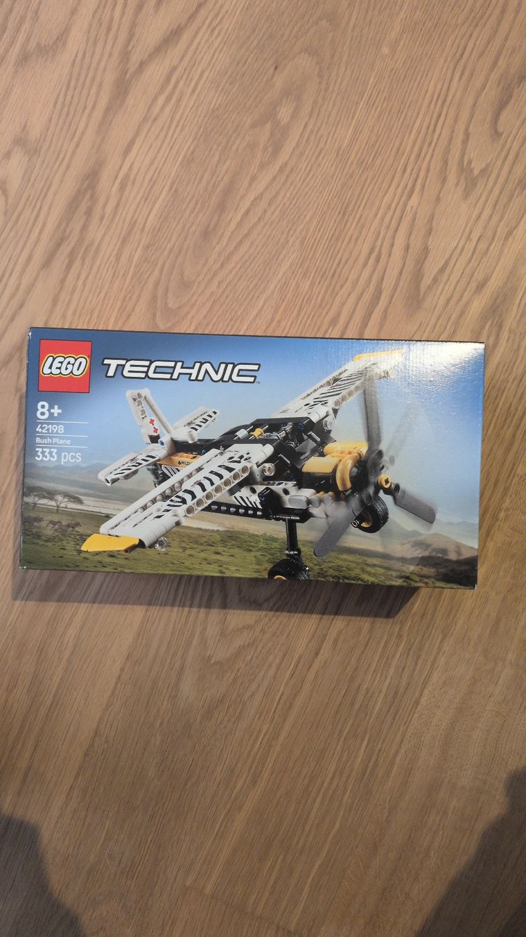 Lego Giocattoli: Ungeöffnet: Lego Technic Bush Plane Propellerflugzeug – Nuovo e nell'imballaggio originale da Basel venduto da martin178