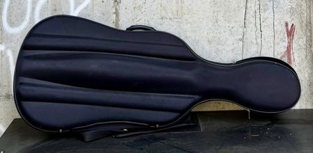 Protective Cello Case - Safeguard Your Instrument