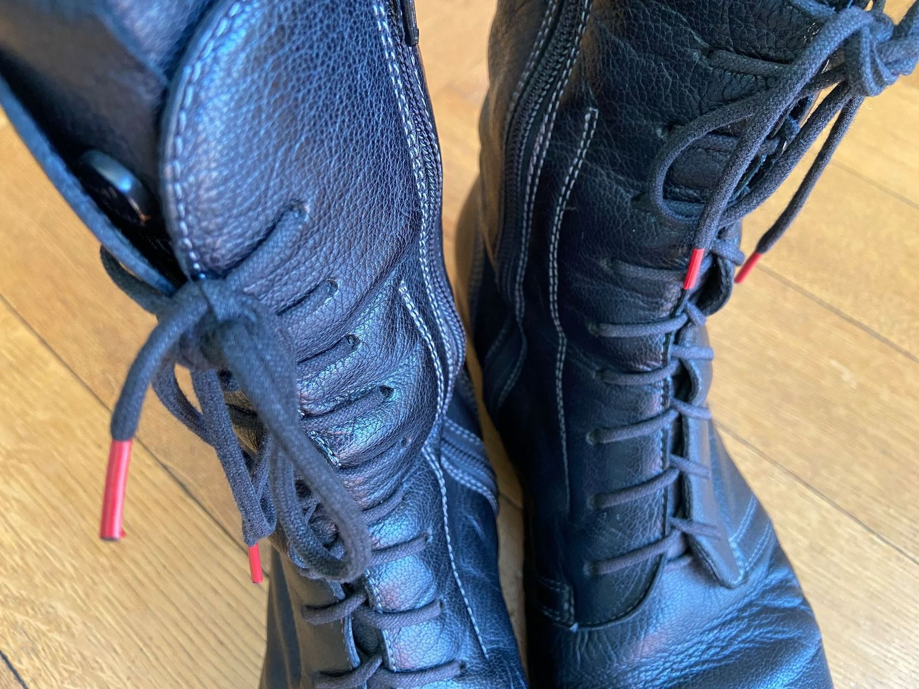 Think Damenschuhe: Bottes "Think!" en cuir avec fermeture éclair et lacets - 37 – Gebraucht aus Lausanne von maintenant 6