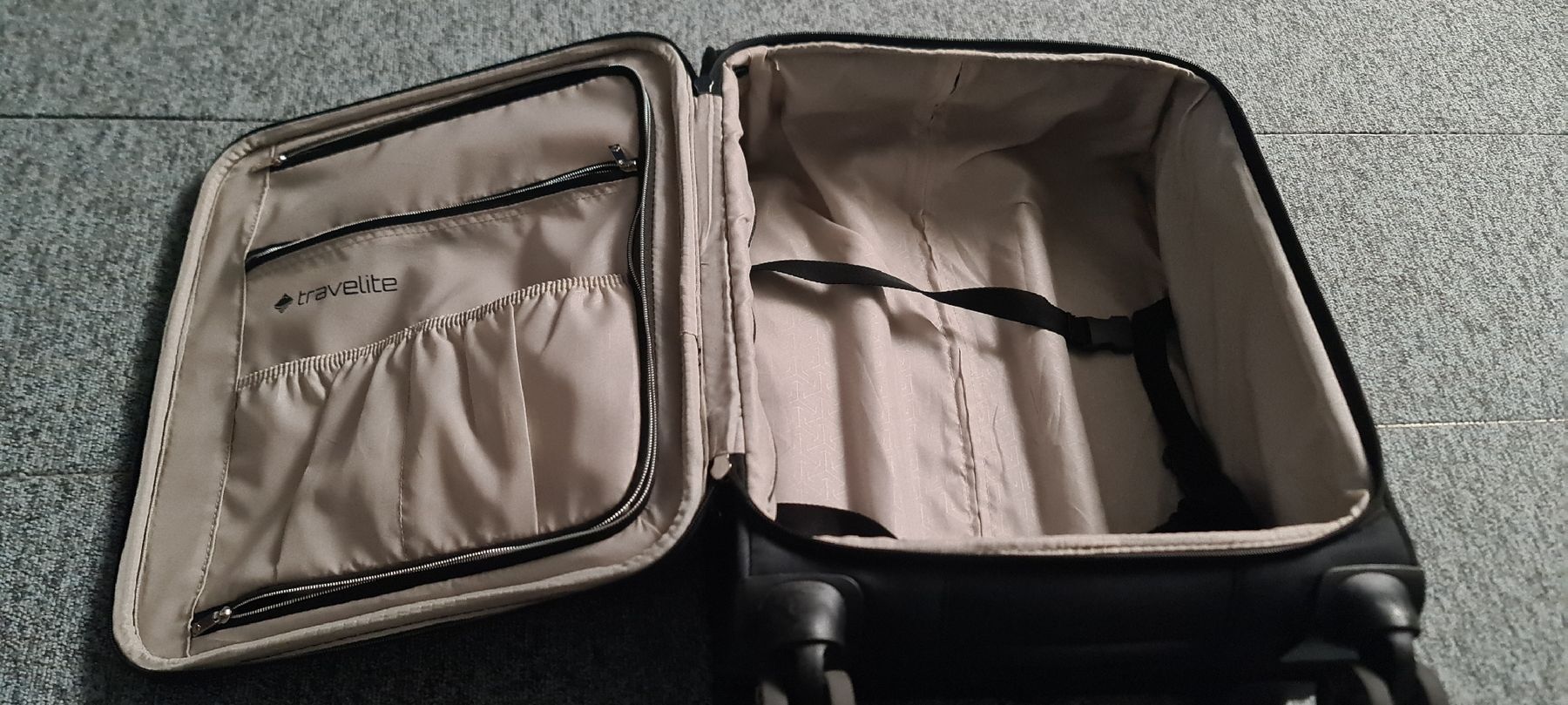 Valigie: Valise voyage – Usato da Biel/Bienne venduto da eca_79wj 1