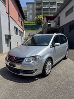 VW Touran Highline Automatica