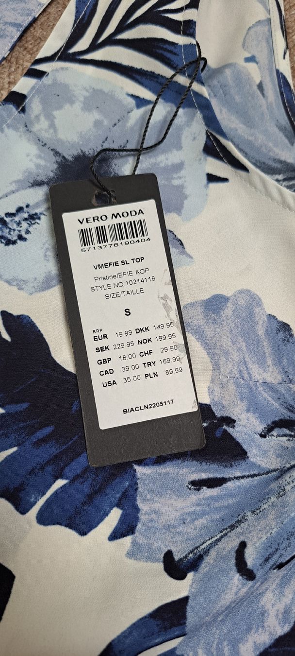 Vero Moda Top: NEU Vero Moda Top, Grösse S, Blumenmuster - Sommerlich frisc – Nuovo e nell'imballaggio originale da Urdorf venduto da villakagu 1
