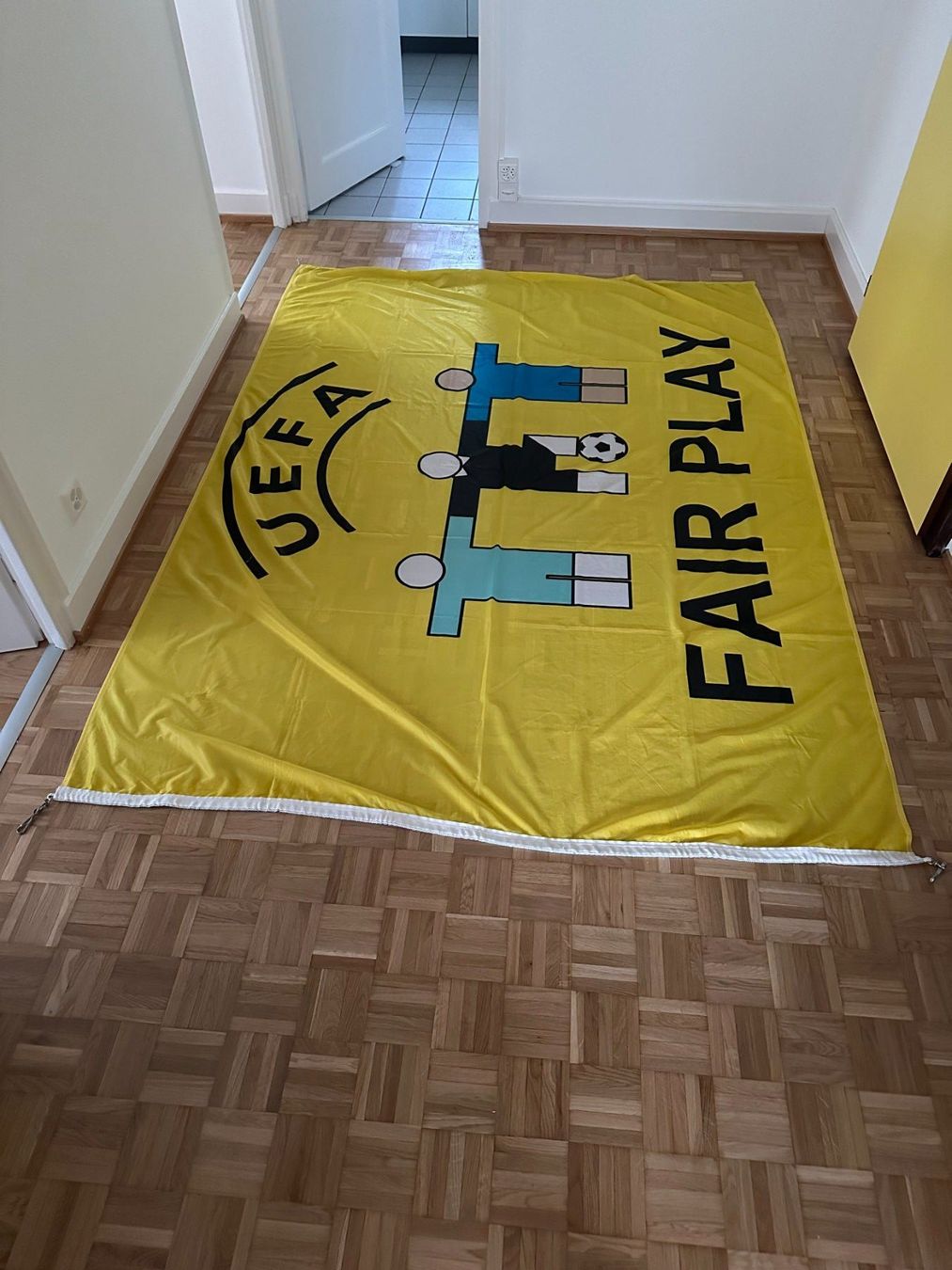 UEFA Bandiere: Drapeau UEFA FAIR PLAY – Usato da Lausanne venduto da PeixotoBruno