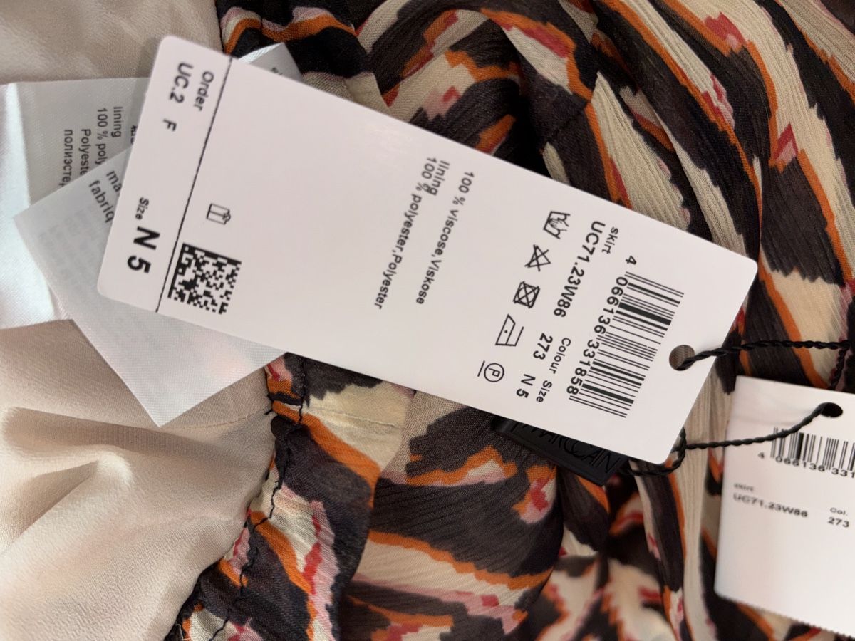 Marc Cain Röcke: Marc Cain Jupes N 5 42 EU Volants – Neu und originalverpackt aus Zug von smile060 8