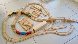 Holzeisenbahn-Set für Kinder (muss abgeholt werden!)