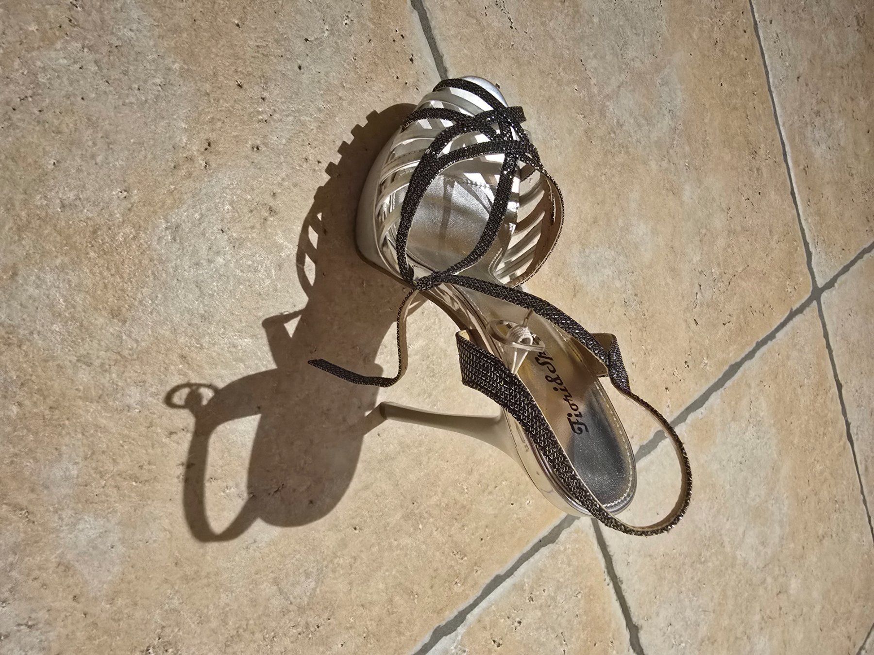 Scarpe da donna: Sandalen – Usato da Gutenswil venduto da evita.64 2