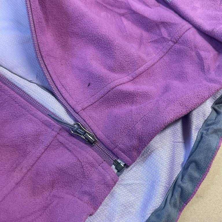 North Face Giacche: The North Face Windwall pink fleece jacket – Usato da St. Gallen venduto da sourced_limited 3