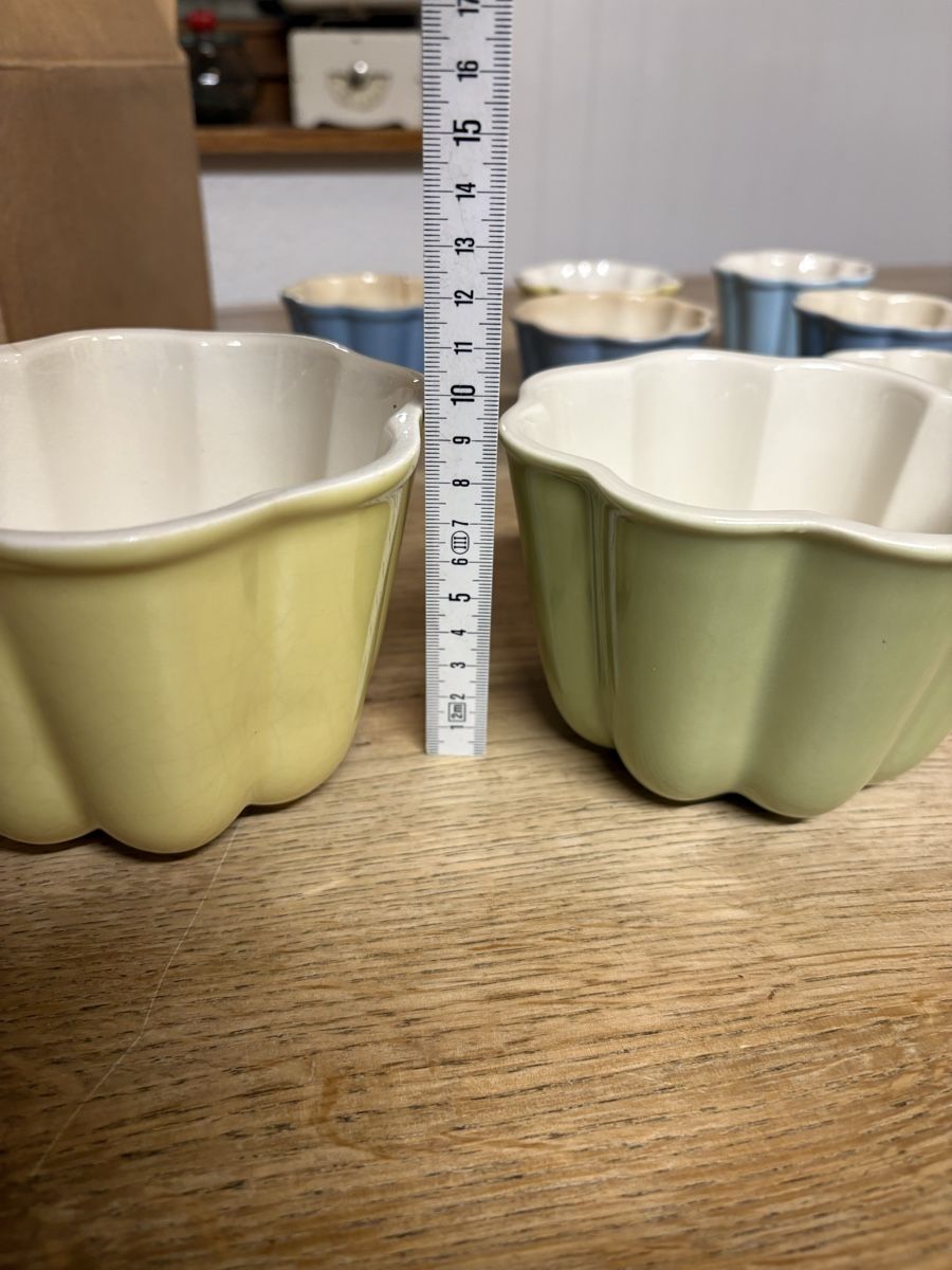 Rössler Ciotole: Rössler Pudding diverse 8 Stk. – Usato da Bauma venduto da haelge01 1