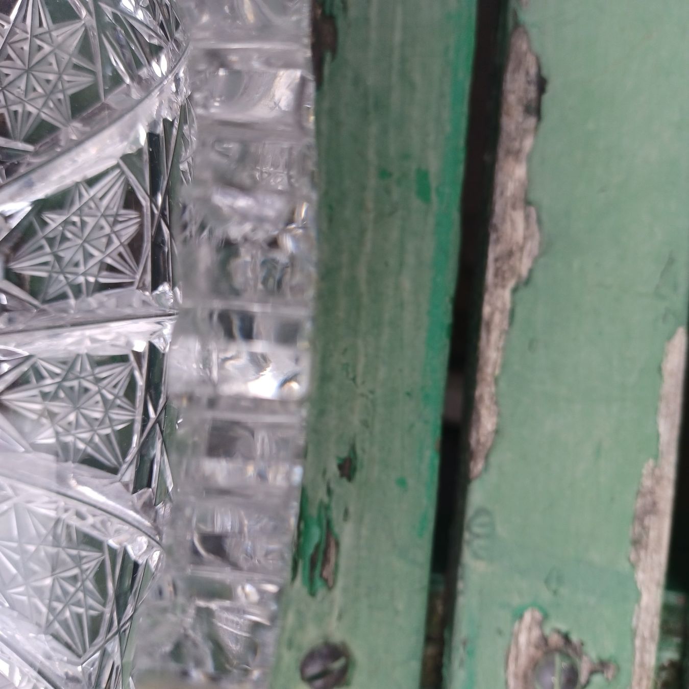 Piatti di portata: Plat en cristal de bohème gravé – Usato da Neuchâtel venduto da Jivar 3