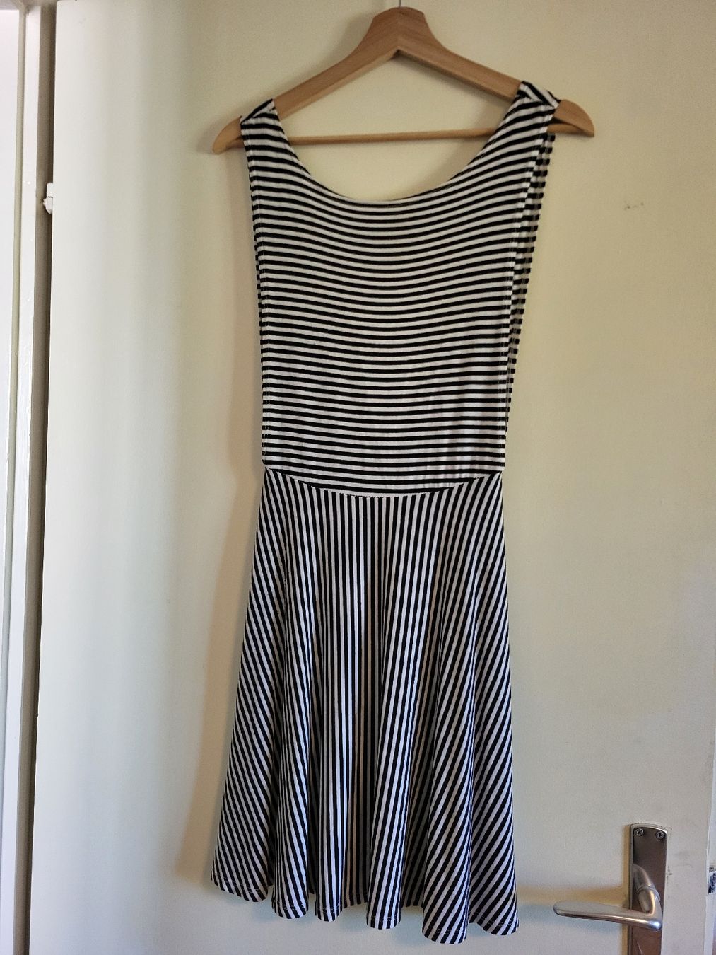 Vestiti: Gestreiftes Sommerkleid – Usato da Baar venduto da SandroTI