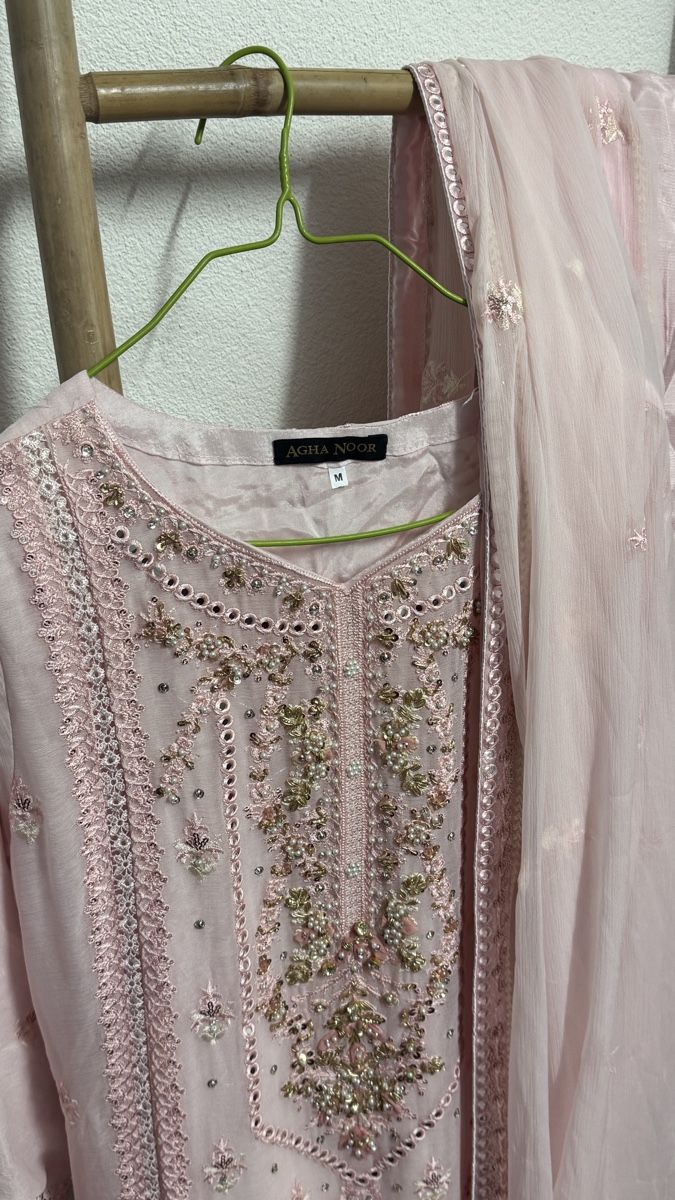 Kleider: Schalwar kameez – Neu und originalverpackt aus Olten von Saayis 3