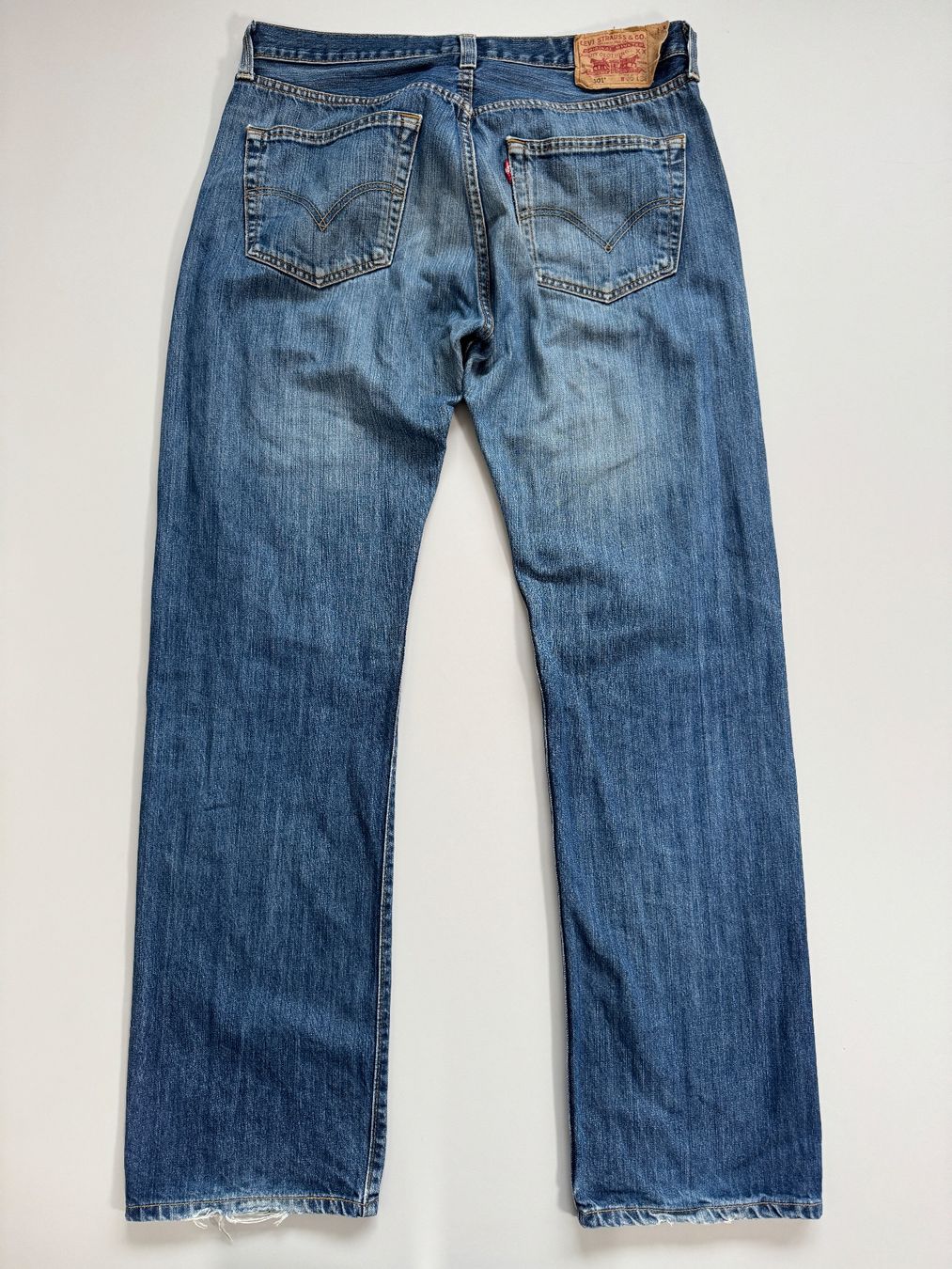 Levi's Jeans: Levis 501 denim W36 L34 with history – Usato da Neuchâtel venduto da _Easy_to_Find_ 6