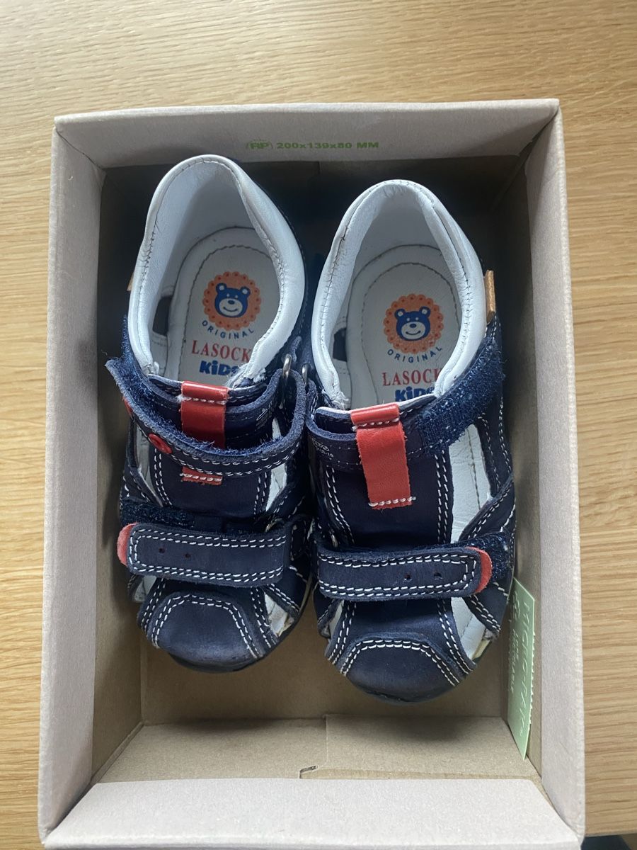 Altro in  Abbigliamento & Accessori: Schuhe Grösse 22 – Usato da Zell ZH venduto da MegaCatch