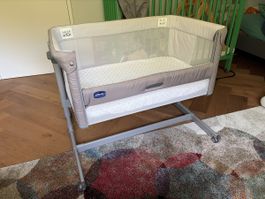 Beistellbett Chicco Next2Me Farbe Grau guter Zustand