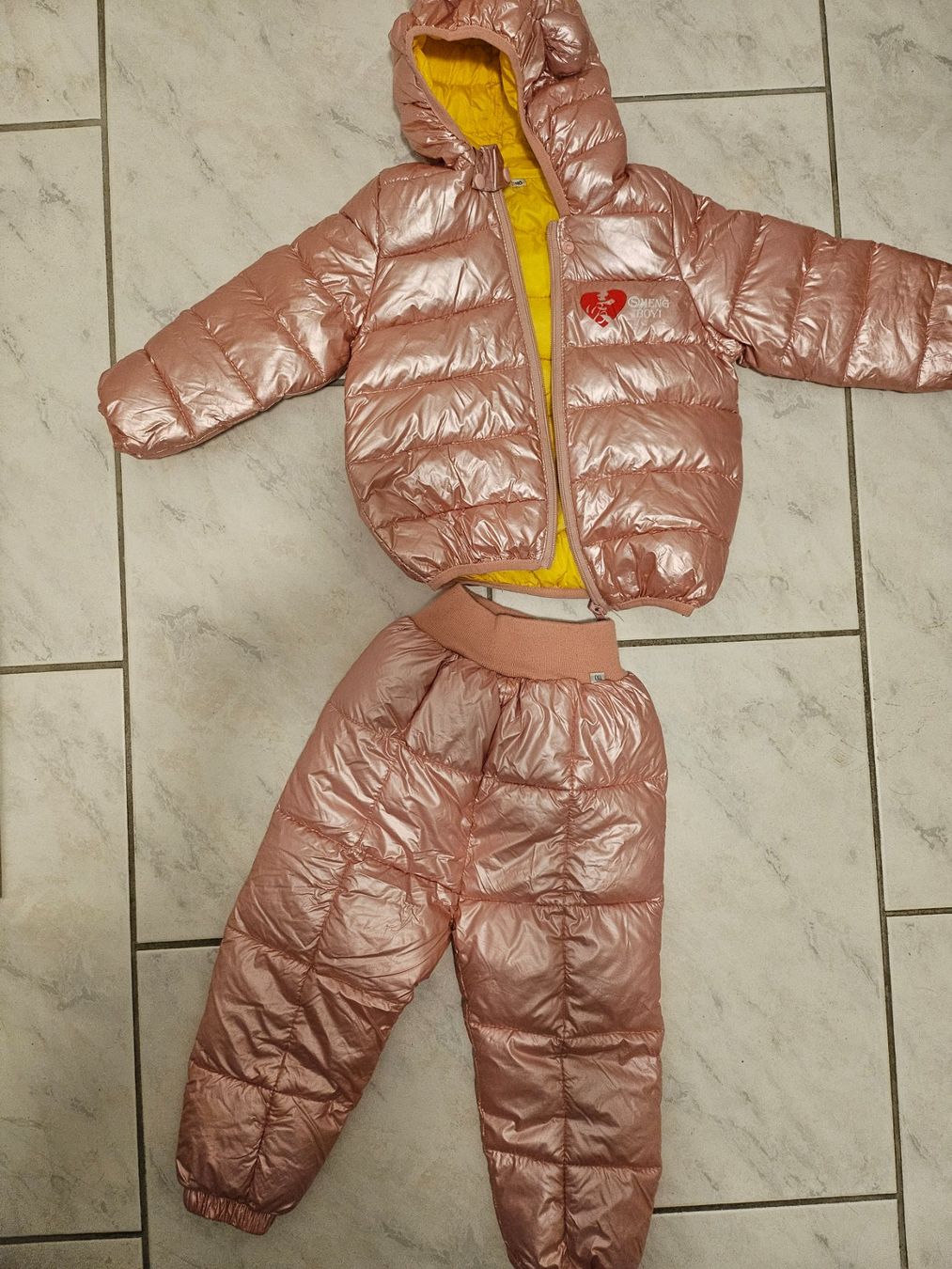 Jacken & Mäntel: Winterjacken Set 86/92 – Gebraucht aus Kefikon TG von Livline