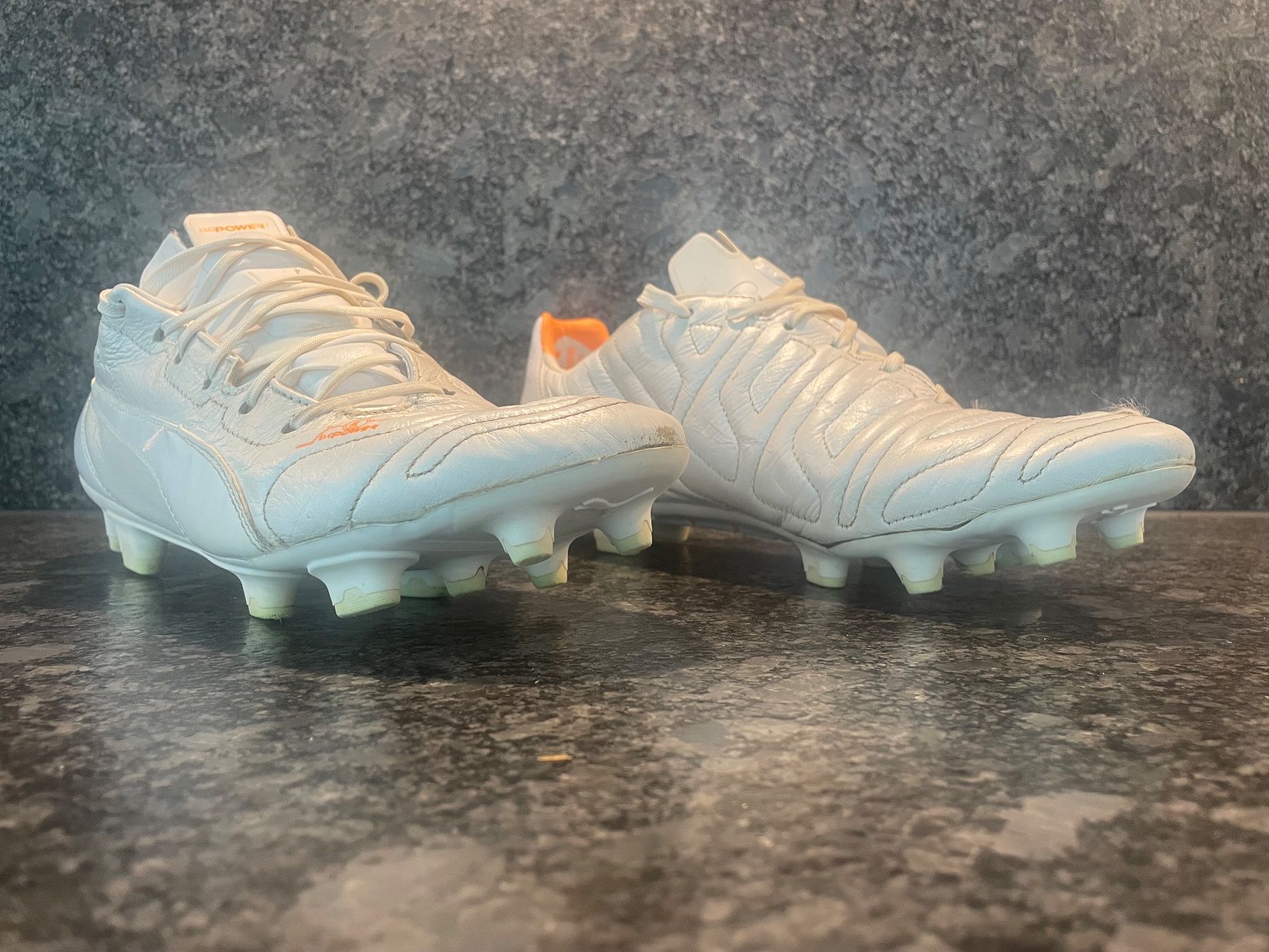 Puma Scarpe da uomo: Puma Evopower Fussballschuh Gr.43 – Usato da Baden venduto da Bannedbeans