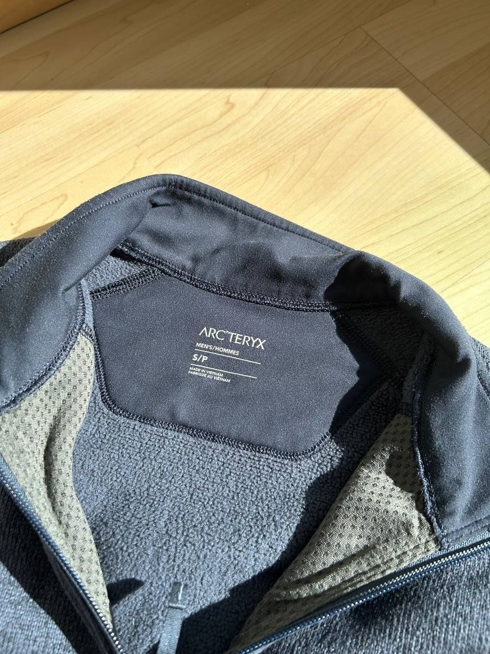 Arcteryx Giacche: Arc'teryx Covert Cardigan – Nuovo (secondo la descrizione) da Bern venduto da Skandez 1