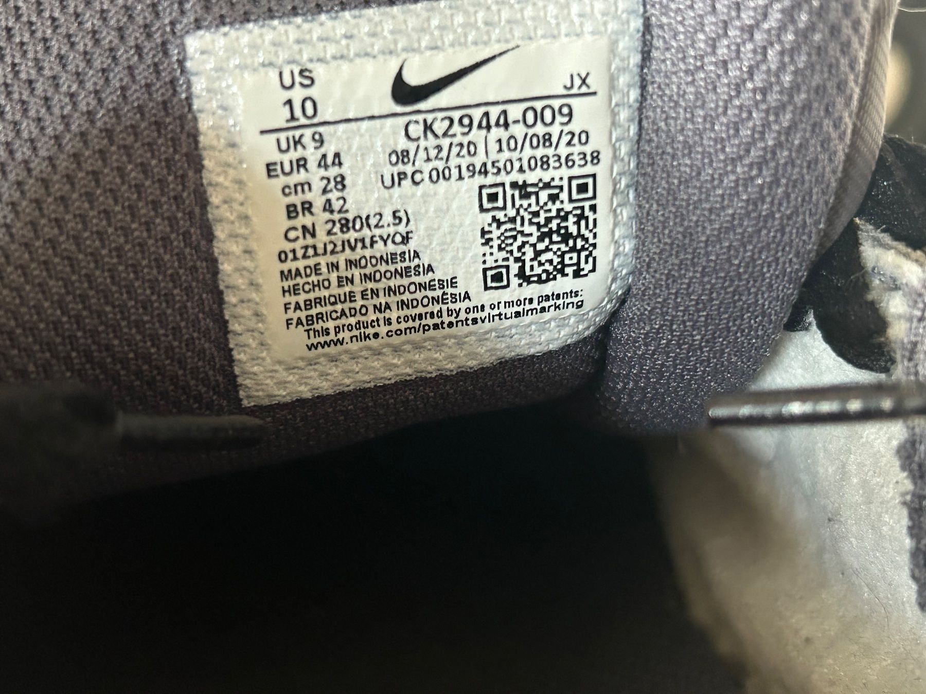 Nike Scarpe da uomo: Wenig getragene Sneaker Nike Venture Runner Gr 44 – Usato da Rorschacherberg venduto da Svebe 9