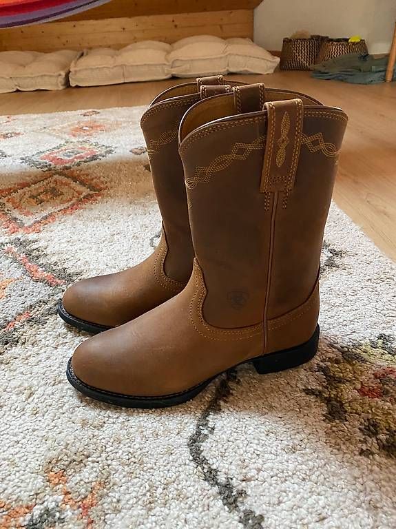 Scarpe da uomo: Ariat Westernreitstiefel Gr. 37 – Nuovo e nell'imballaggio originale da Thun venduto da mel_tcf5