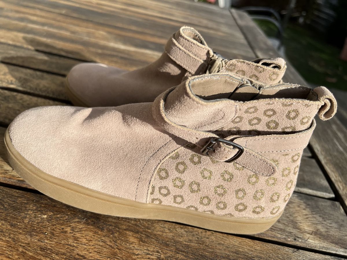 Schuhe für Mädchen: Schuh okaidi – Neu und originalverpackt aus Glattbrugg von HUAKK