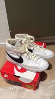 Nike Sneaker