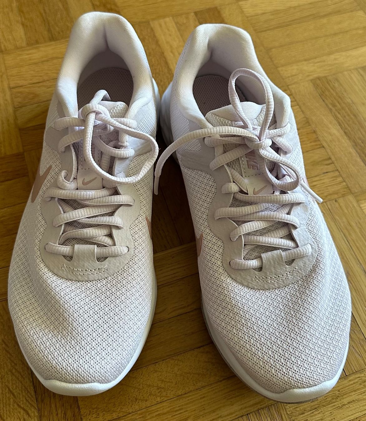 Nike Scarpe da donna: Sportschuhe running – Nuovo (secondo la descrizione) da Thalwil venduto da ass_ykv5